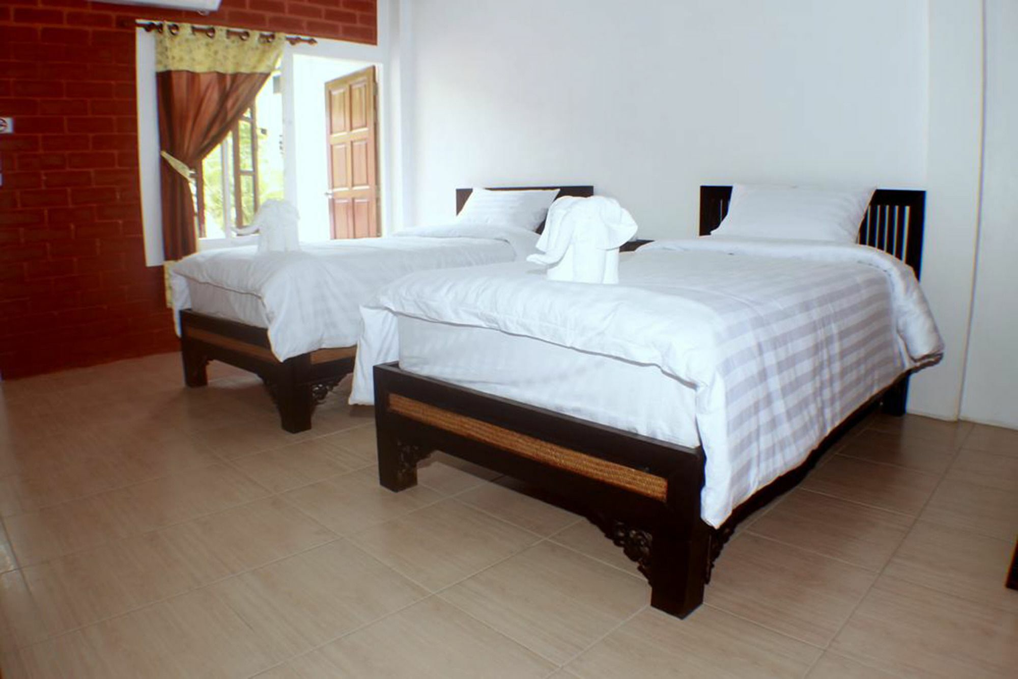 Summer Guesthouse And Hostel Ko Tao Dış mekan fotoğraf